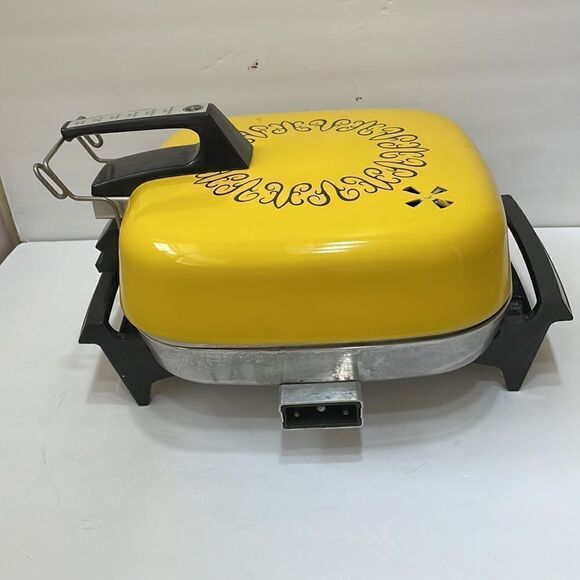 VINTAGE‎ 70s HOOVER STAINLESS STEEL YELLOW FRY PAN WITH BROILER LID - Picture 15 of 16